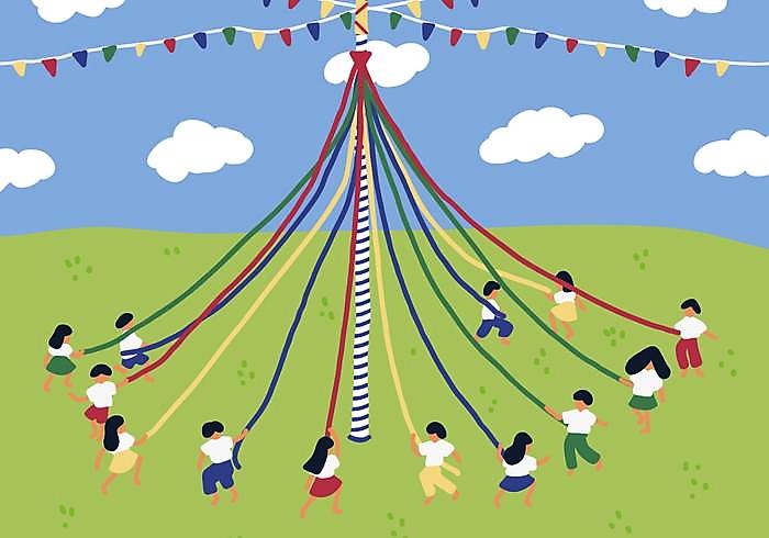 maypole-on-the-country-vector